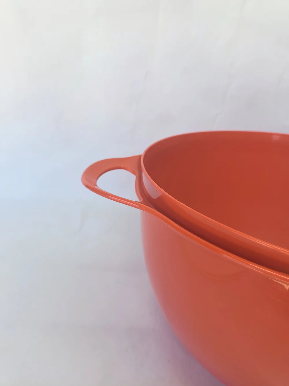 Tupperware brand size
